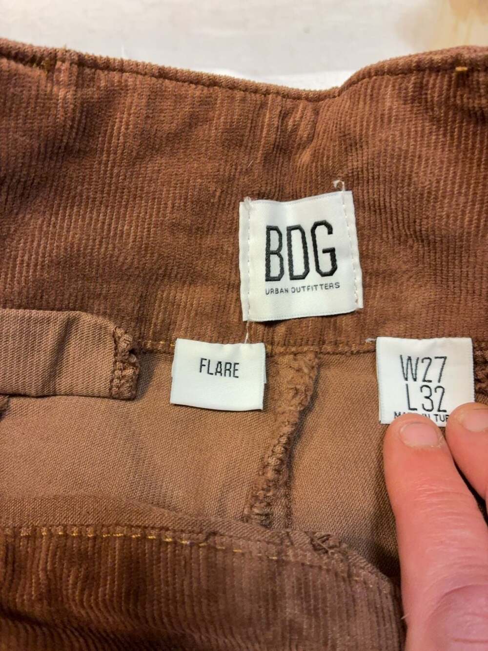 BDG Urban Outfitters Brown Corduroy Flare Pants Size W27 L32 - Picture 2 of 9